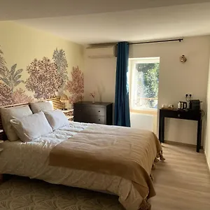 Maison d'hôtes Bubble Confortables En Plein Centre De, Dieulefit